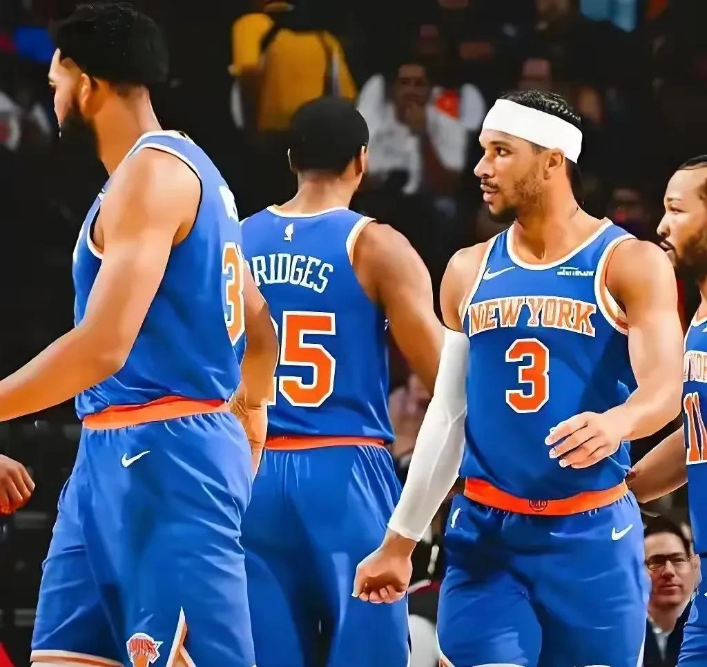 转会期体能课后，纽约尼克斯主帅复盘备战NBA季后赛，气氛紧张，赛程密集仍需轮换的简单介绍