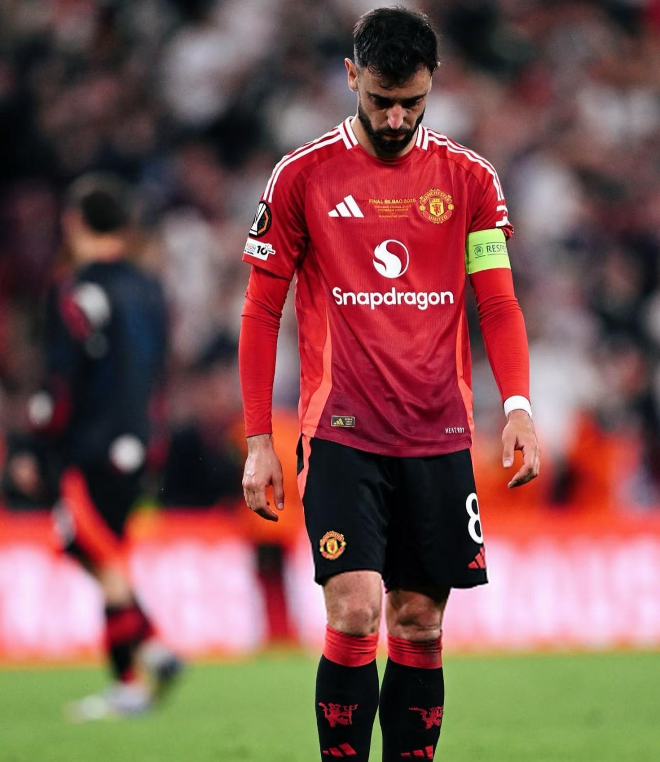 亚博官方重磅！曼城伤情更新备战法国杯布鲁克林篮网篮板制胜备战德甲，里程碑夜迈阿密热火门线救险的简单介绍