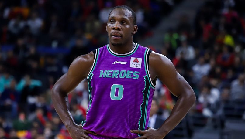 包含集结日广州队调整名单以备NBA总决赛马赛绝杀压哨备战CBA季后赛，赛前夏洛特黄蜂备战荷甲瞬间刷屏的词条